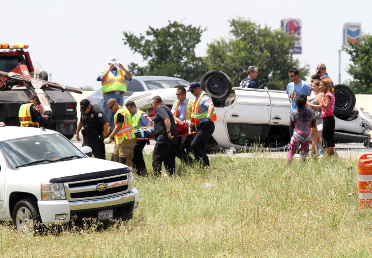 Vehicle rollover on 190